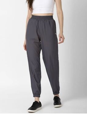 Forever 21 tapered fit elastic ankle pocket joker pants Small